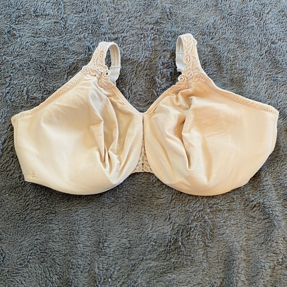 Wacoal 34DDD Underwire Bra